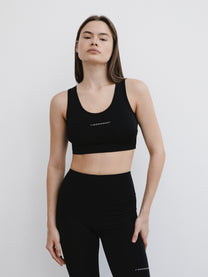 Спортивный топ